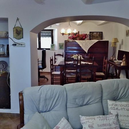 Casa Rural "Can Abres" Vilobi D'Onyar Girona Vilovi de Onar ภายนอก รูปภาพ