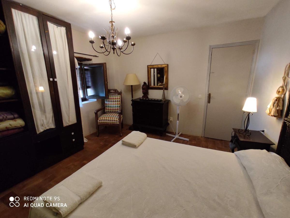 Casa Rural "Can Abres" Vilobi D'Onyar Girona Vilovi de Onar ภายนอก รูปภาพ